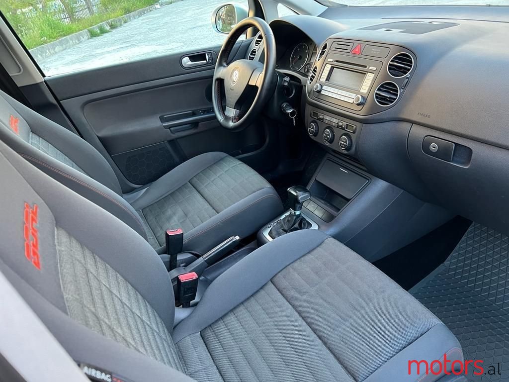 2006' Volkswagen Golf Plus photo #5