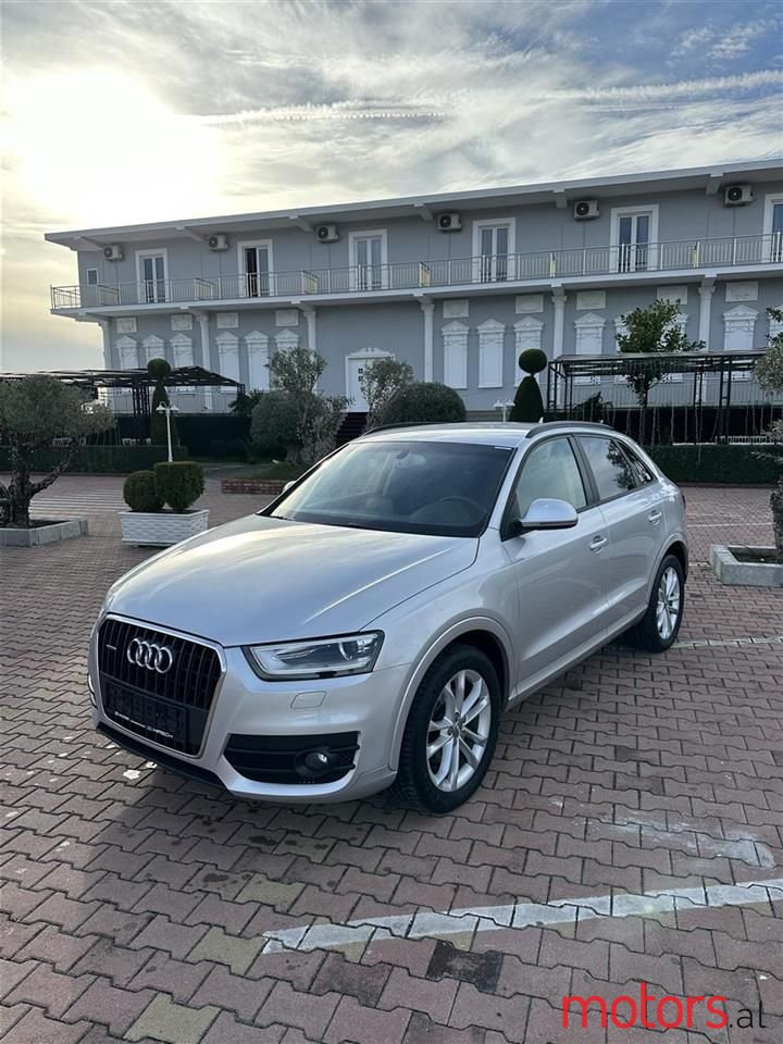 2013' Audi Q3 photo #5