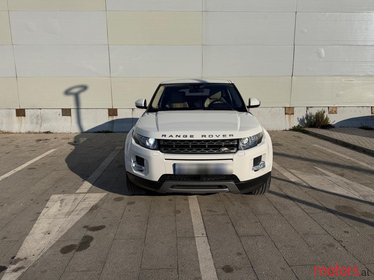 2015' Land Rover Range Rover photo #1
