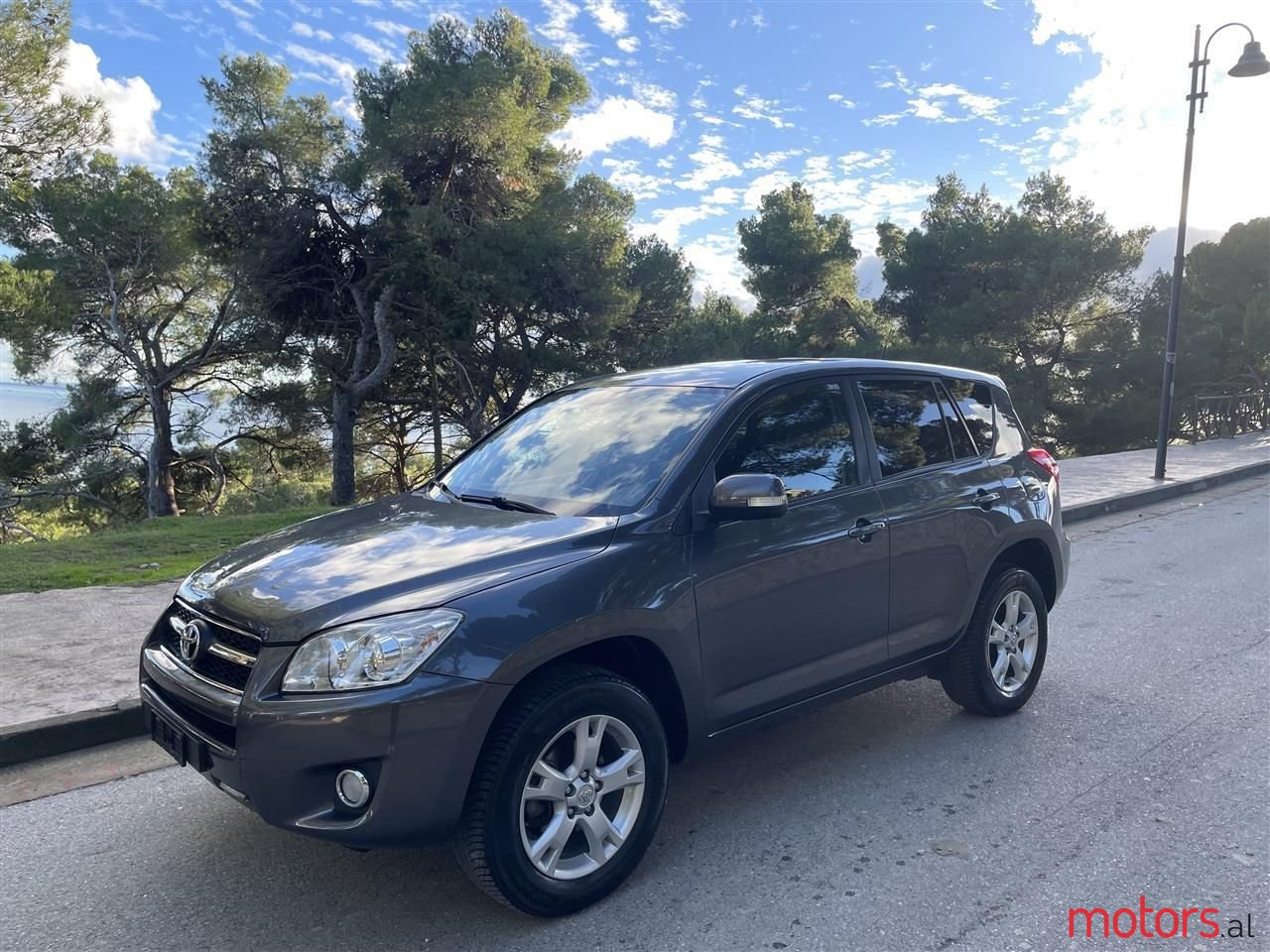 2009' Toyota RAV4 photo #4