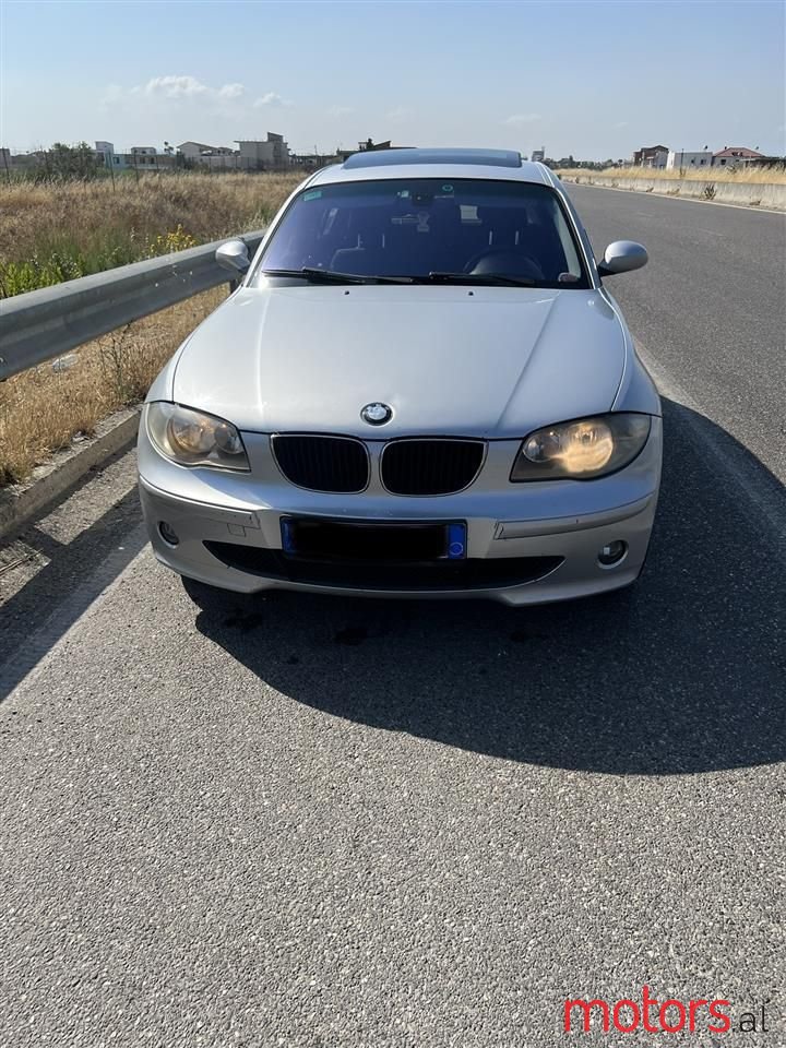 2006' BMW 120 photo #6