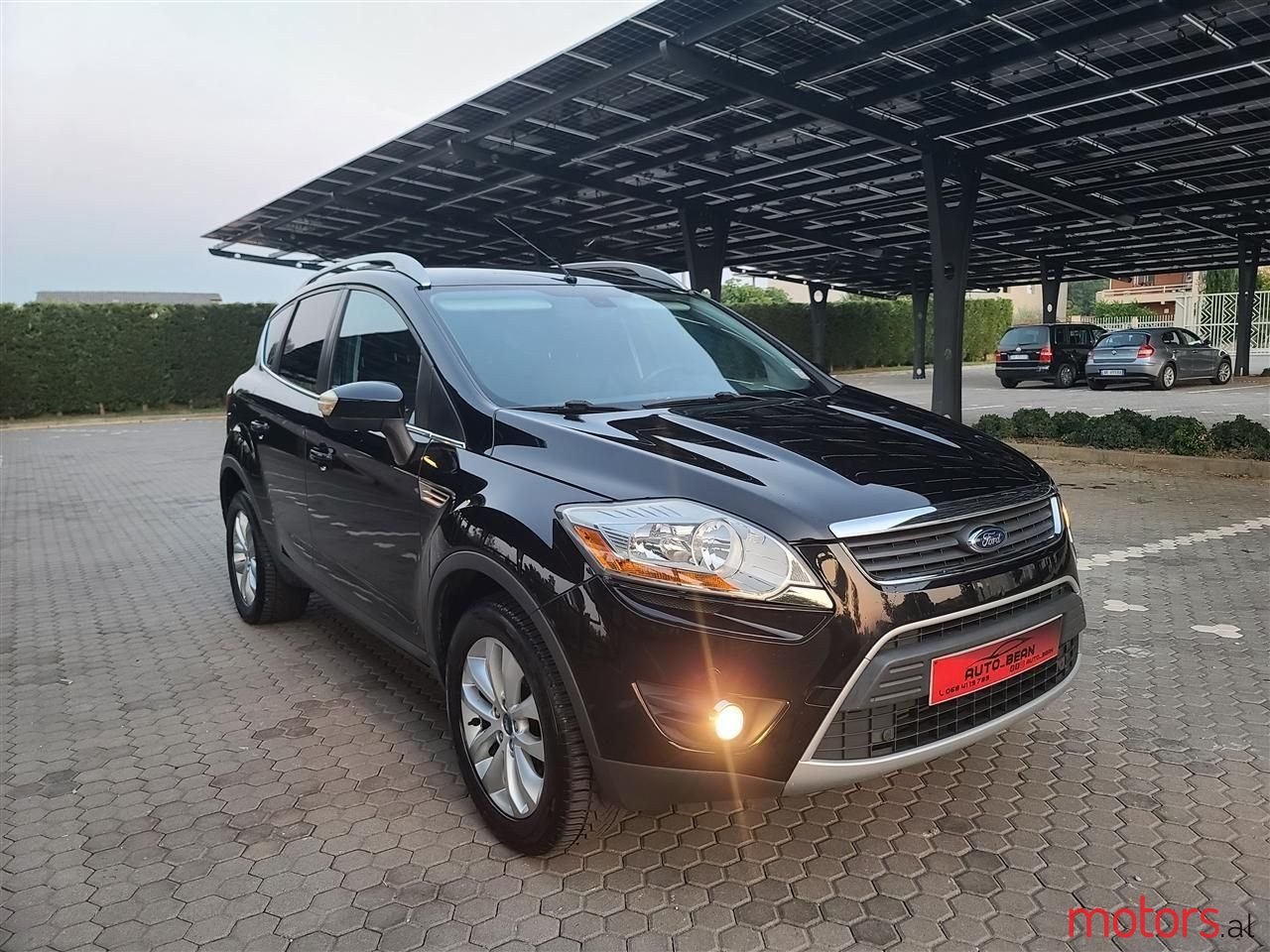 2010' Ford Kuga photo #3