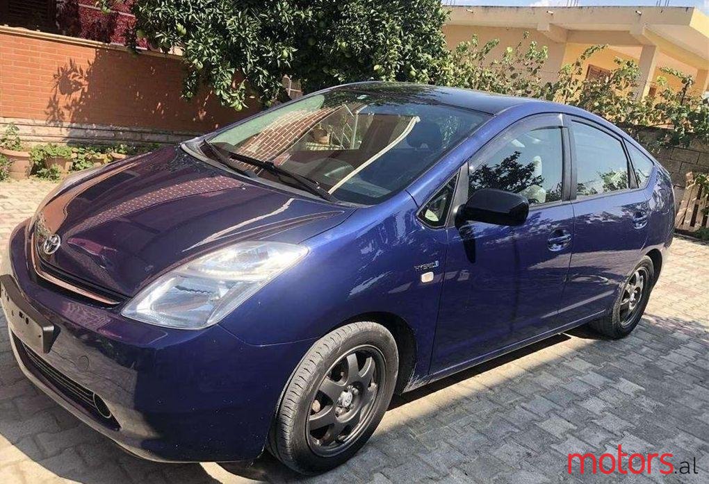 2008' Toyota Prius photo #1