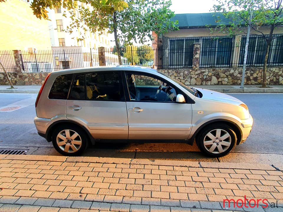 2006' Ford Fusion photo #2