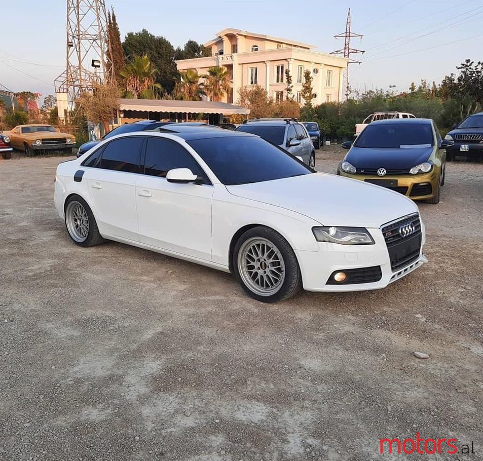 2010' Audi A4 photo #1