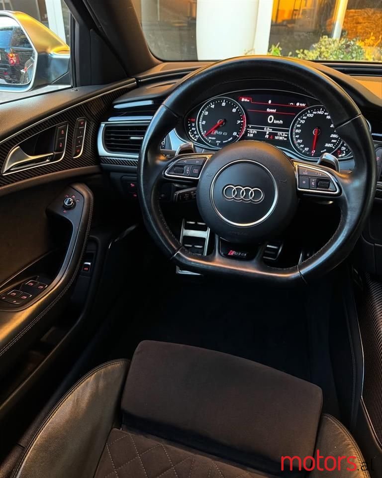 2016' Audi RS6 photo #5