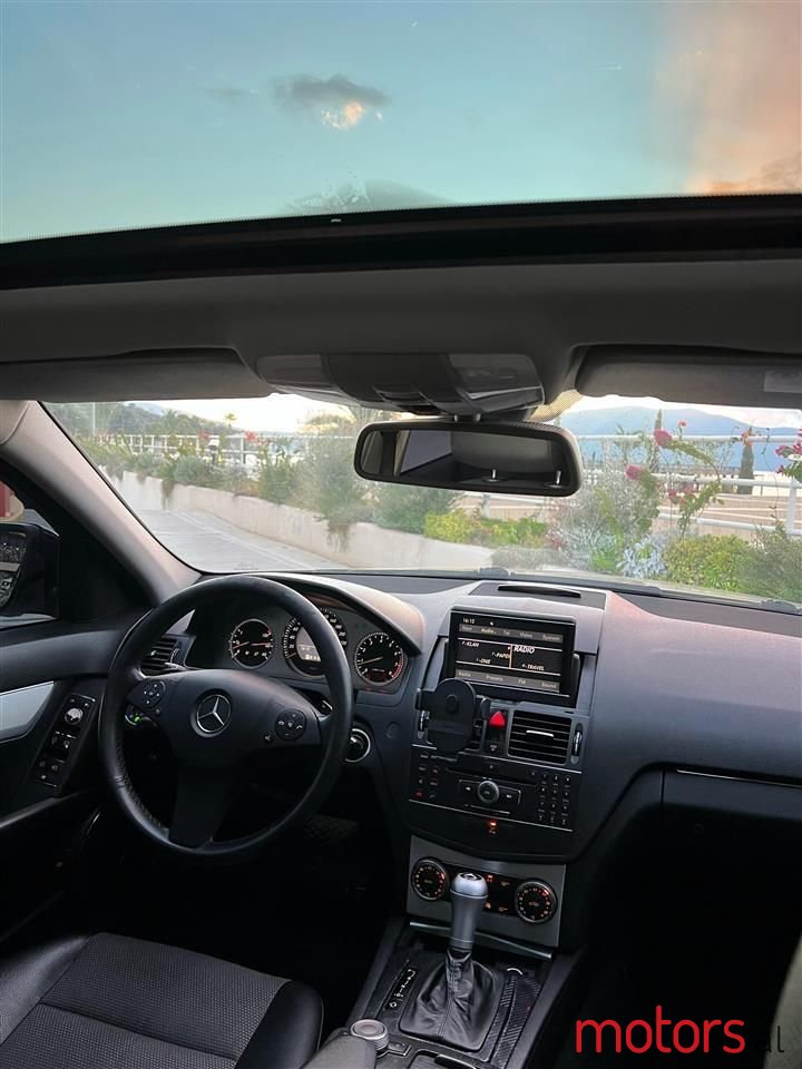 2008' Mercedes-Benz C 200 photo #6