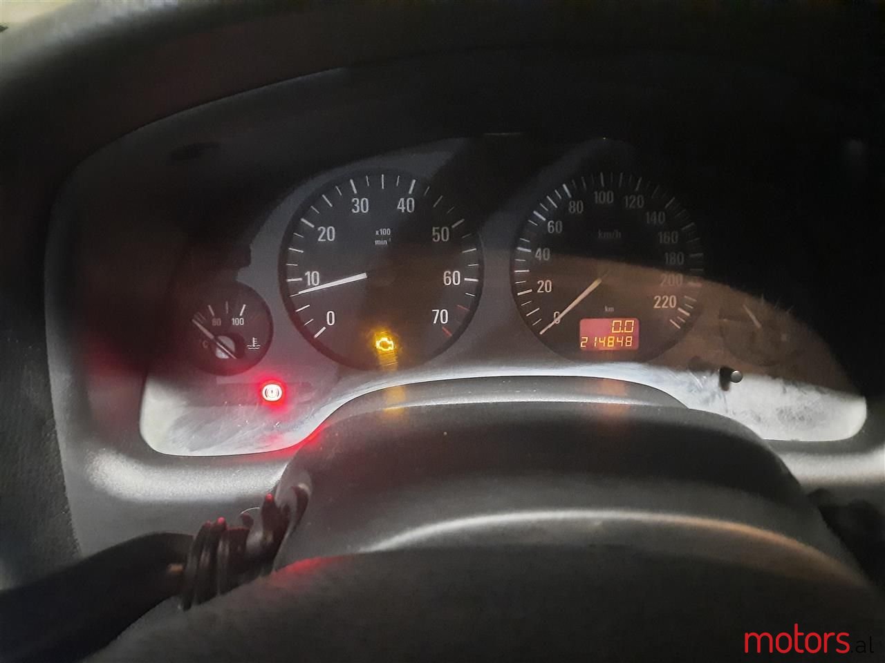 2005' Opel Astra photo #2