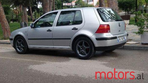 1998' Volkswagen Golf photo #1