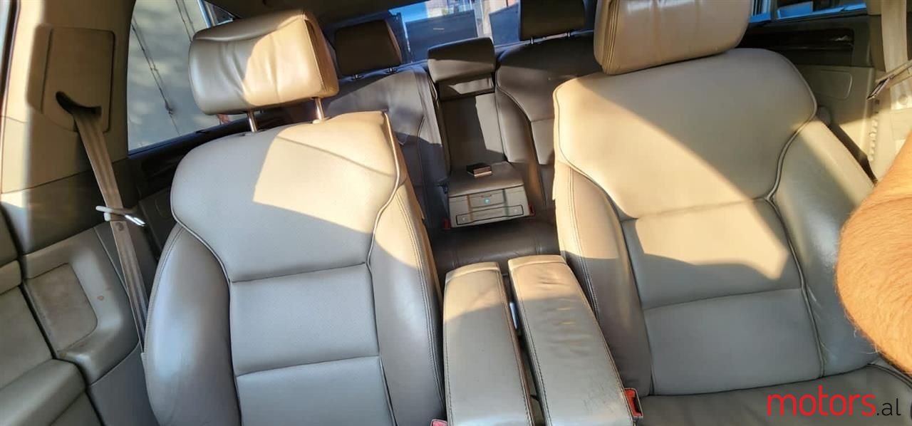 2006' Audi A8 photo #3