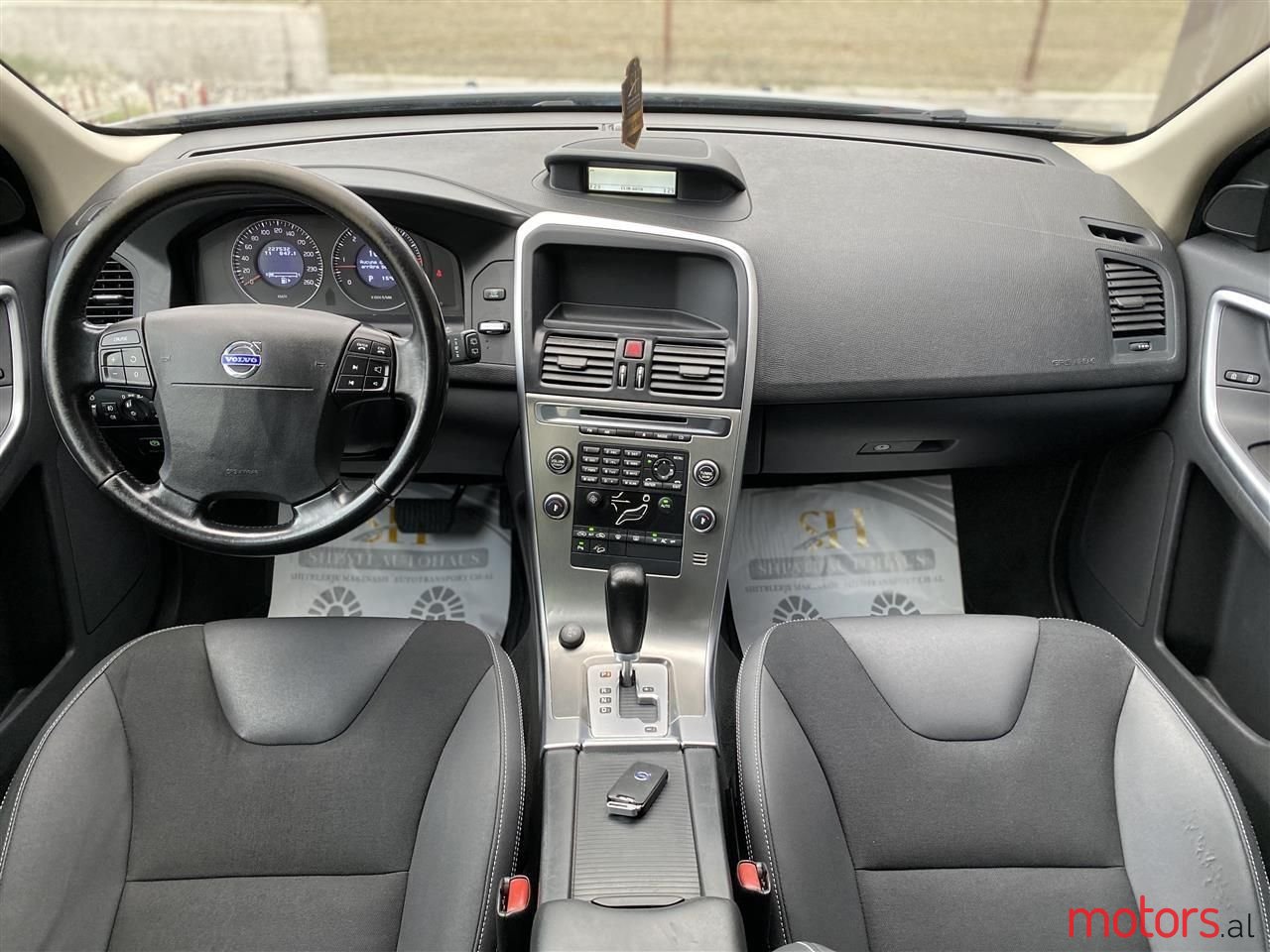 2009' Volvo Xc 60 photo #2