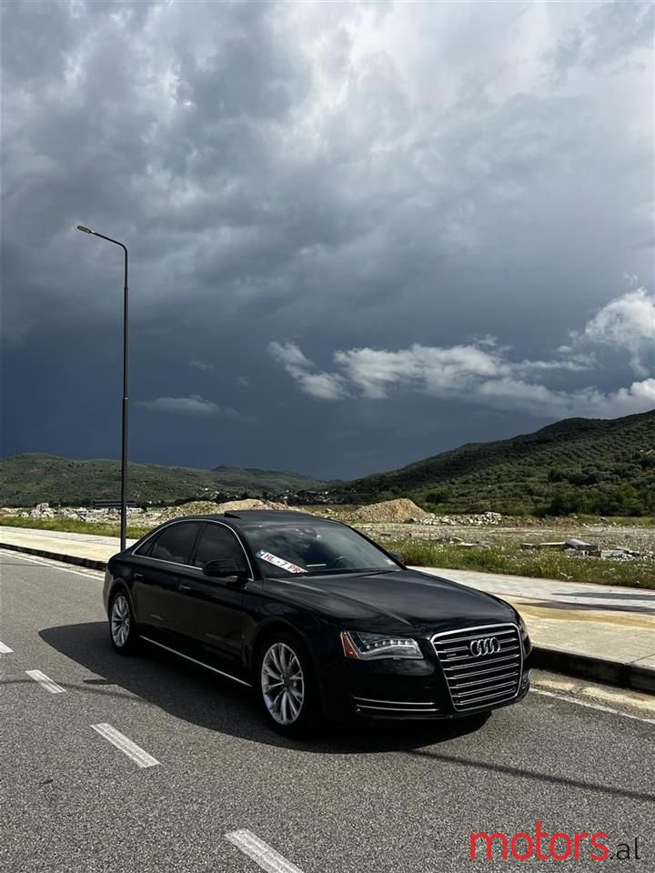 2012' Audi A8 photo #4