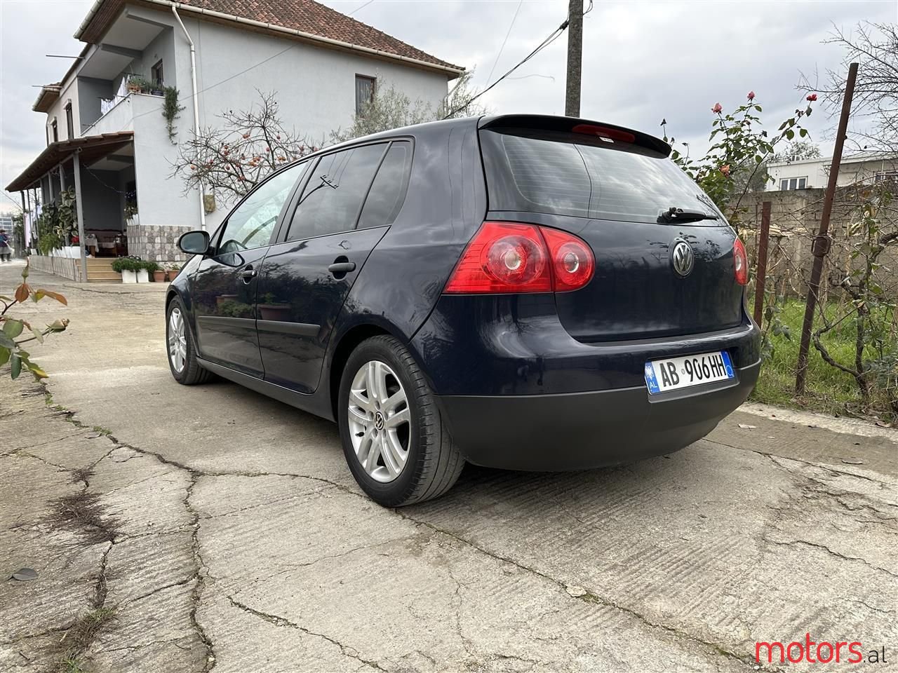 2007' Volkswagen Golf photo #5