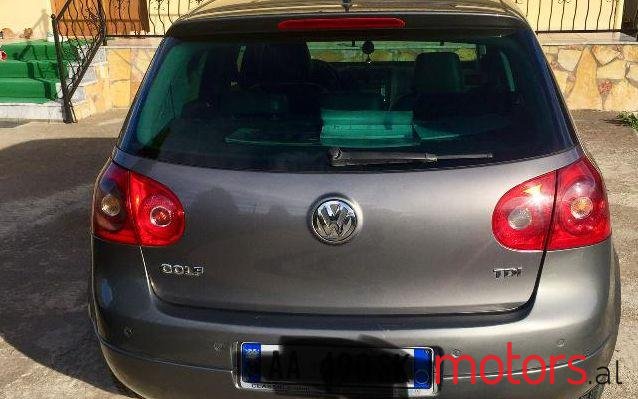 2008' Volkswagen Golf photo #1