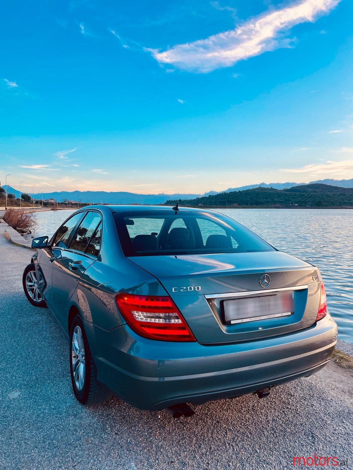 2012' Mercedes-Benz C 200 CDI photo #5