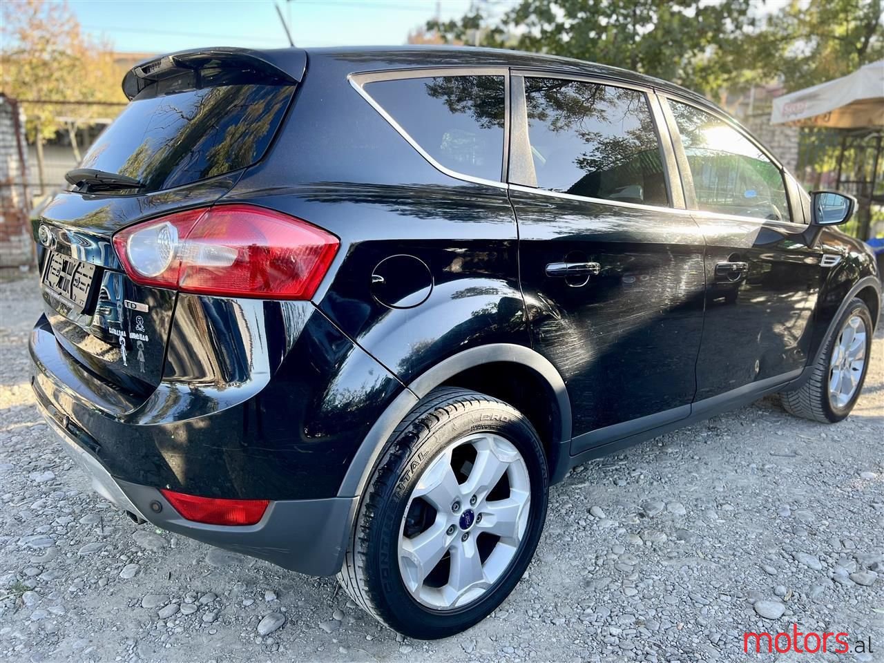 2009' Ford Kuga photo #2