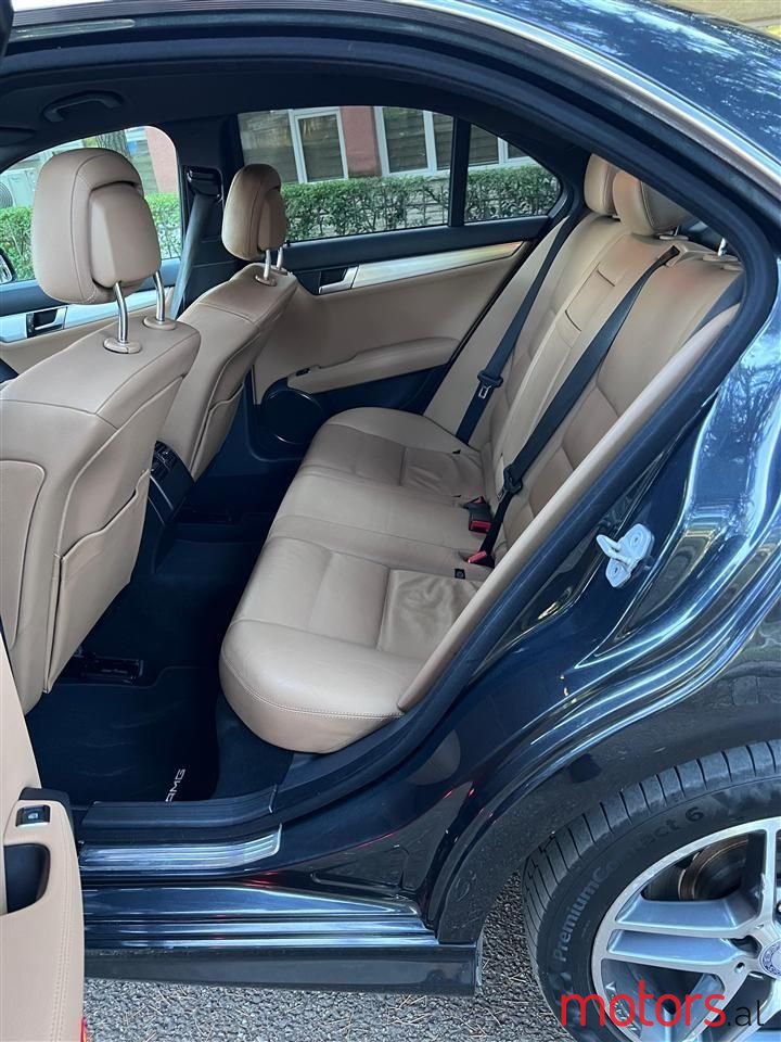 2012' Mercedes-Benz C 220 photo #6