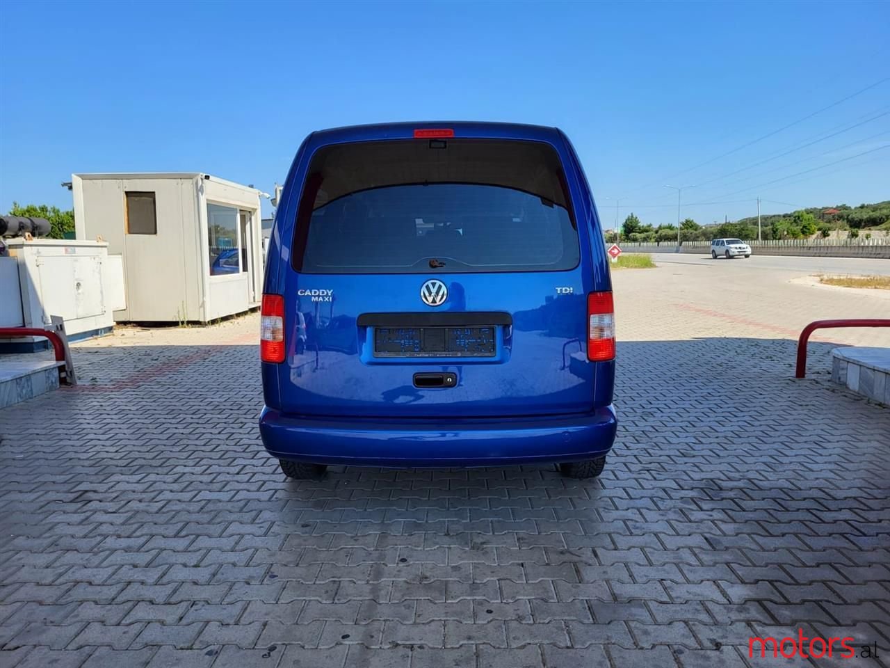 2009' Volkswagen Caddy photo #5