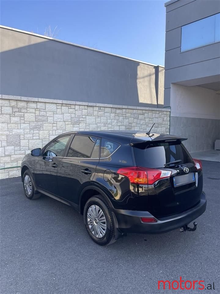 2014' Toyota RAV4 photo #5