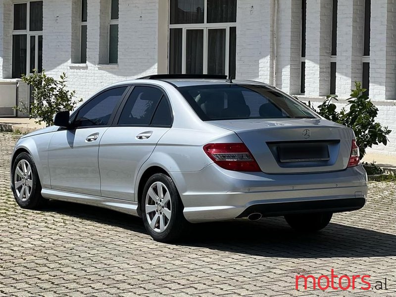 2008' Mercedes-Benz 200 photo #6