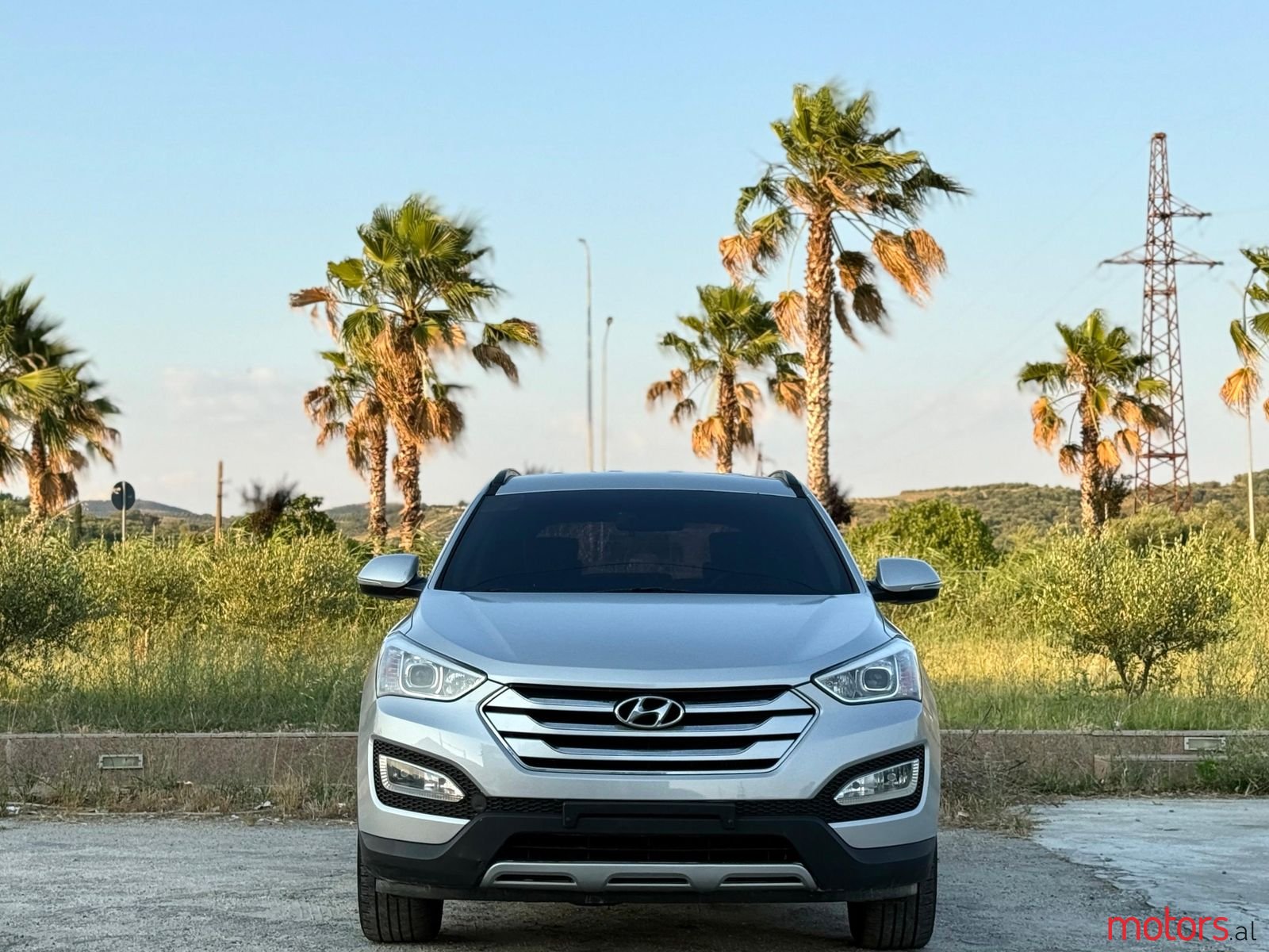 2015' Hyundai Santa Fe photo #5