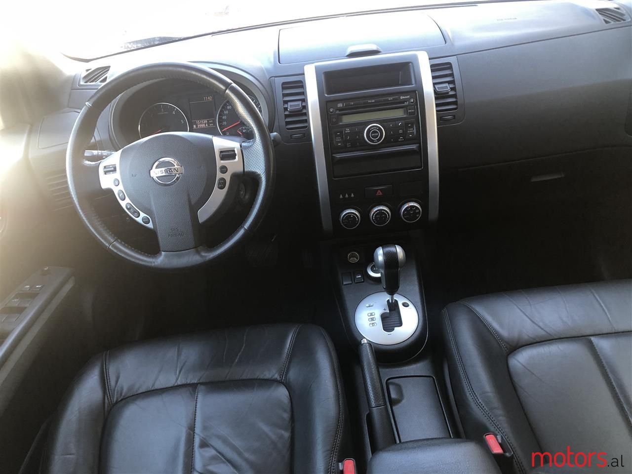 2011' Nissan X-Trail photo #3