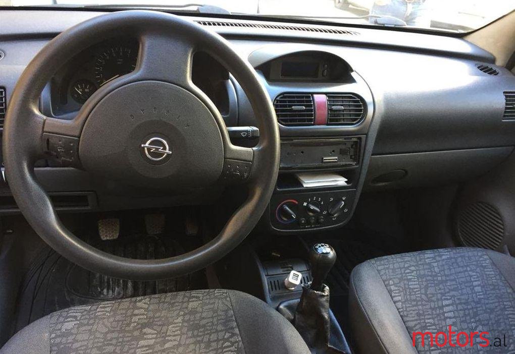 2002' Opel Corsa photo #1