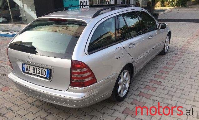 2002' Mercedes-Benz C-Class photo #2