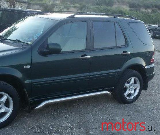 2000' Mercedes-Benz ML-Class photo #2
