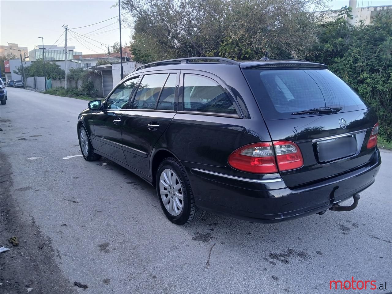 2006' Mercedes-Benz E 220 photo #3