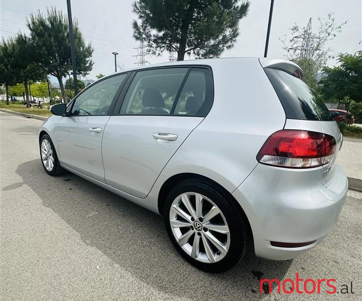 2013' Volkswagen Golf photo #3