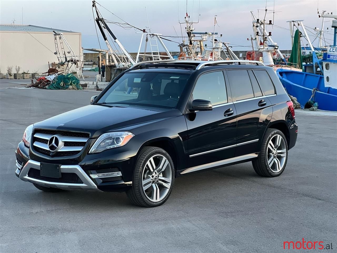 2014' Mercedes-Benz GLK 250 photo #2