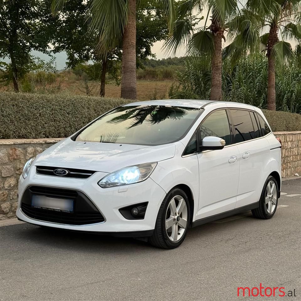 2011' Ford C-MAX photo #2