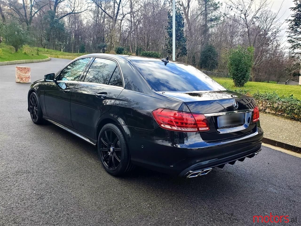 2012' Mercedes-Benz E 250 photo #2