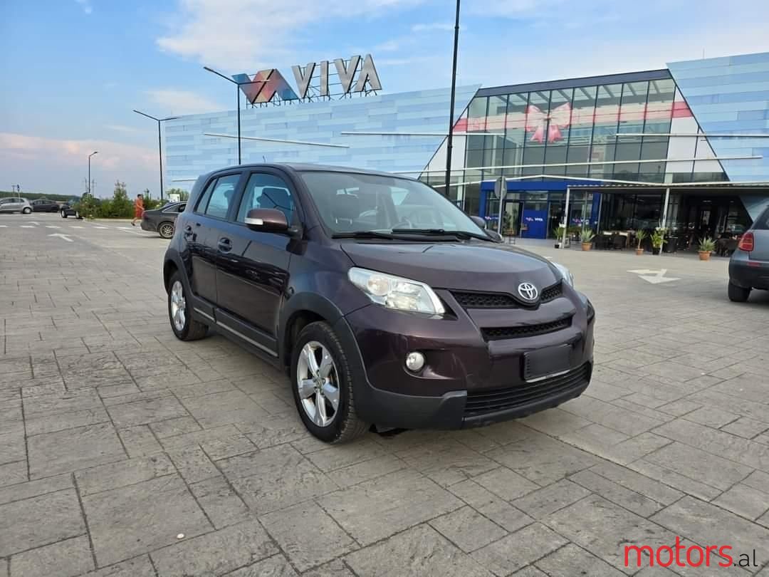 2009' Toyota Urban Cruiser photo #1