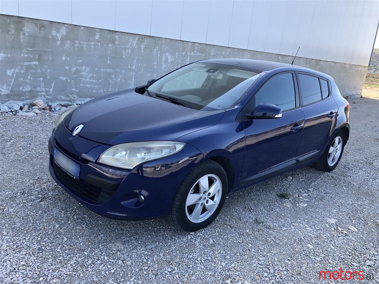 2010' Renault Megane photo #4