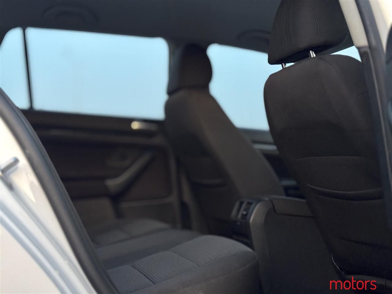 2013' Volkswagen Golf photo #4