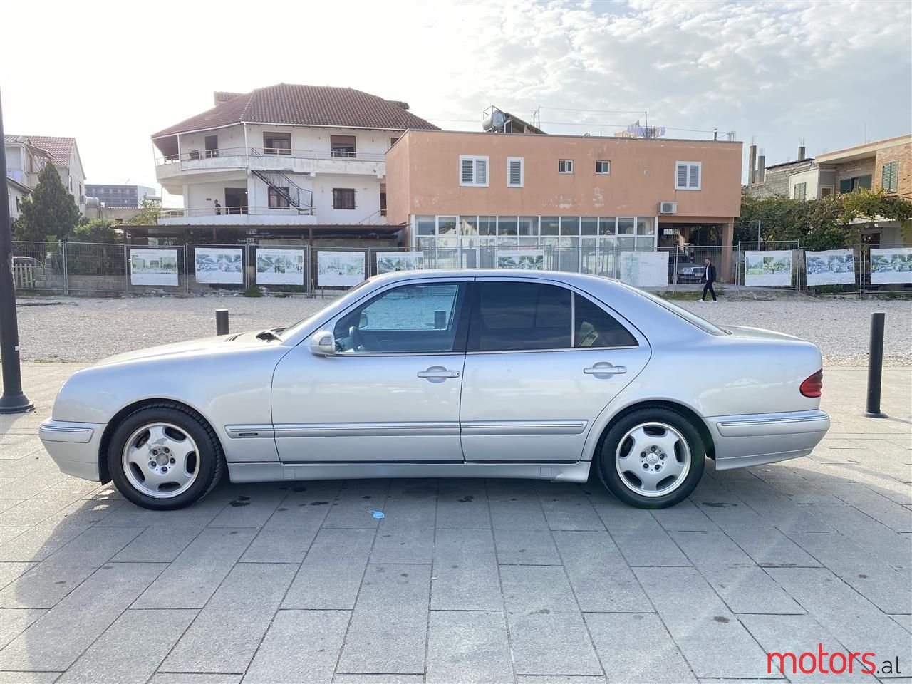 2001' Mercedes-Benz E 270 photo #5