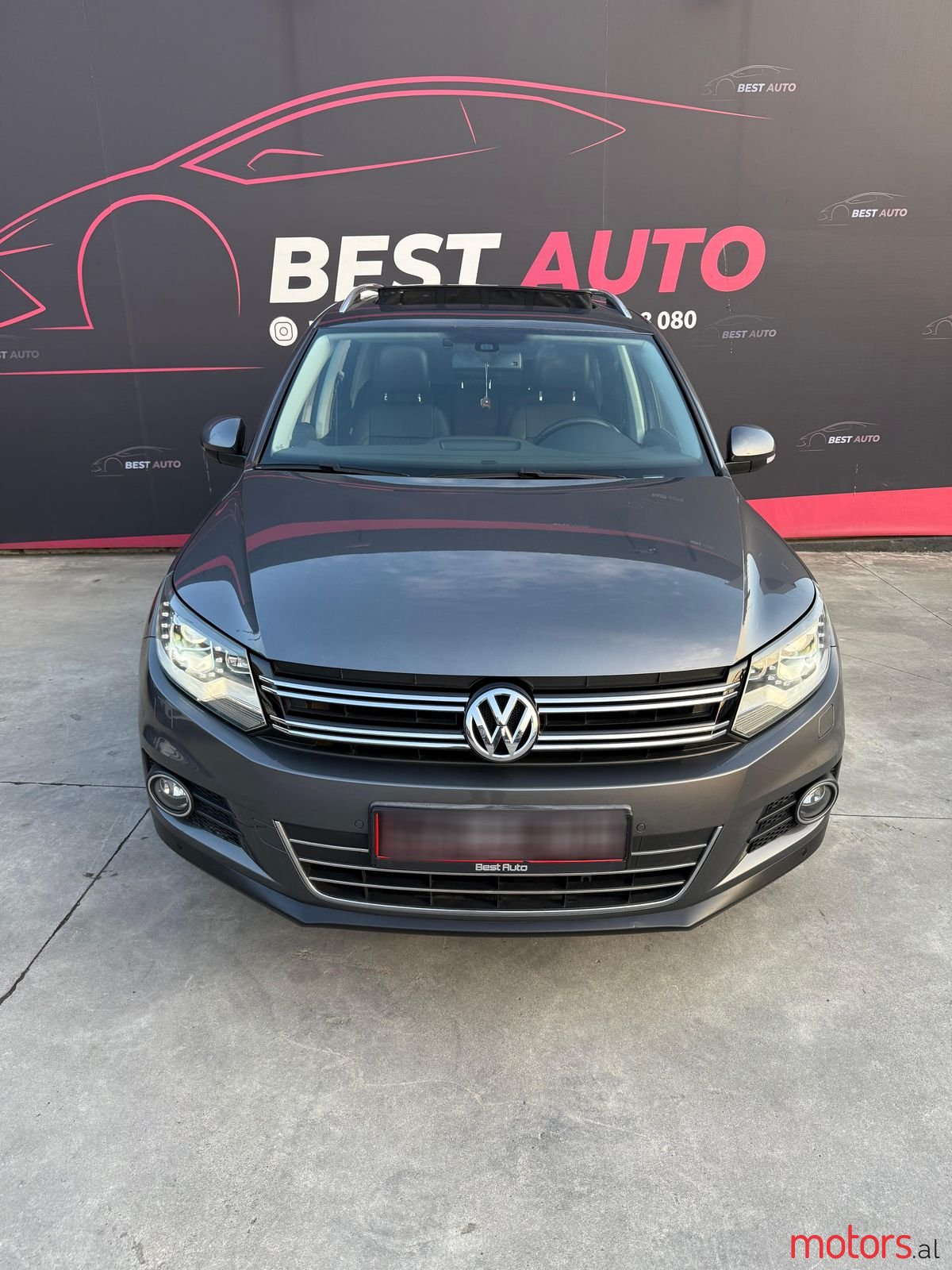 2013' Volkswagen Tiguan photo #4