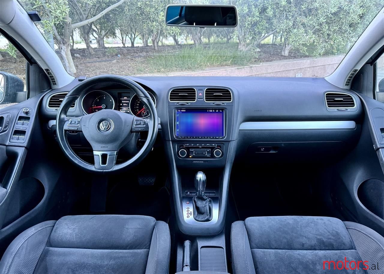 2013' Volkswagen Golf photo #3