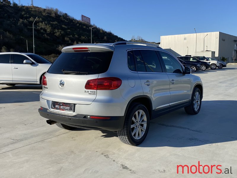 2014' Volkswagen Tiguan photo #3