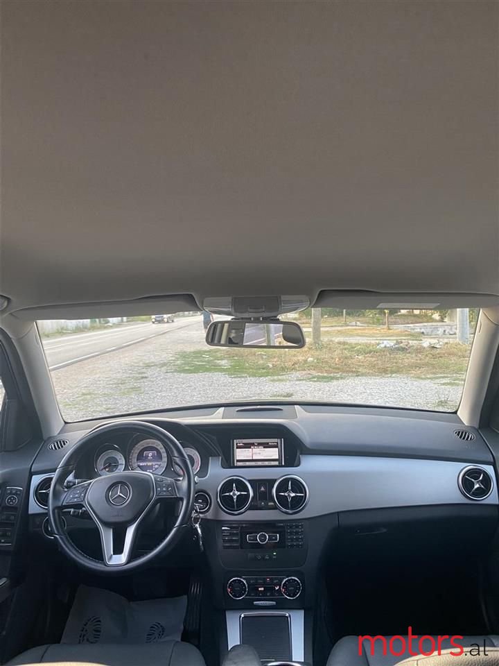 2013' Mercedes-Benz GLK 220 photo #5