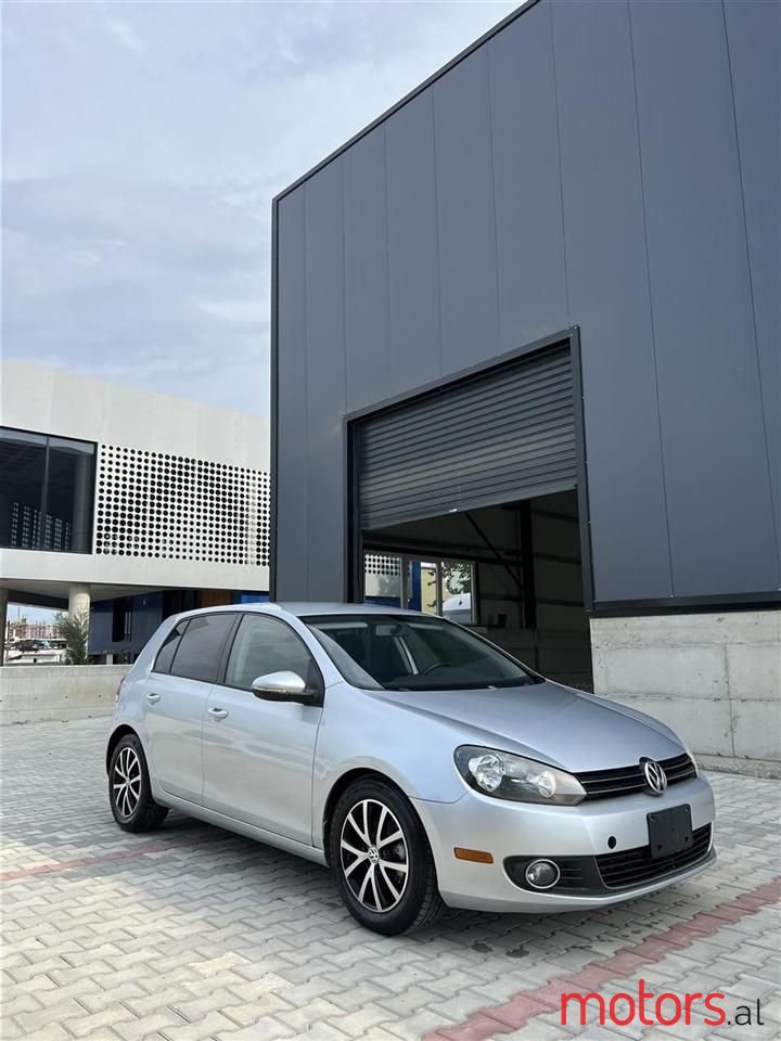 2012' Volkswagen Golf photo #2