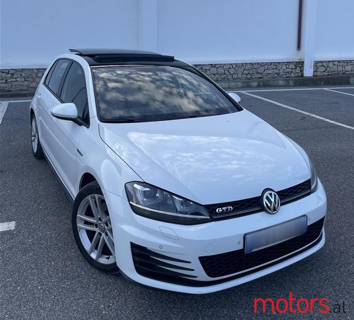 2014' Volkswagen Golf photo #1