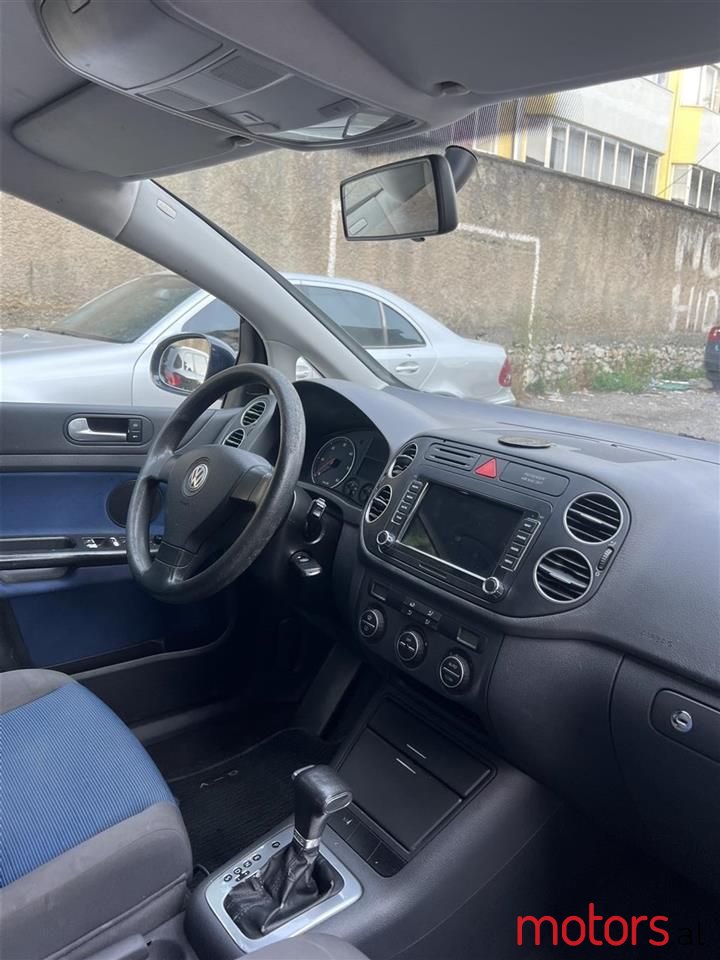 2006' Volkswagen Golf photo #4