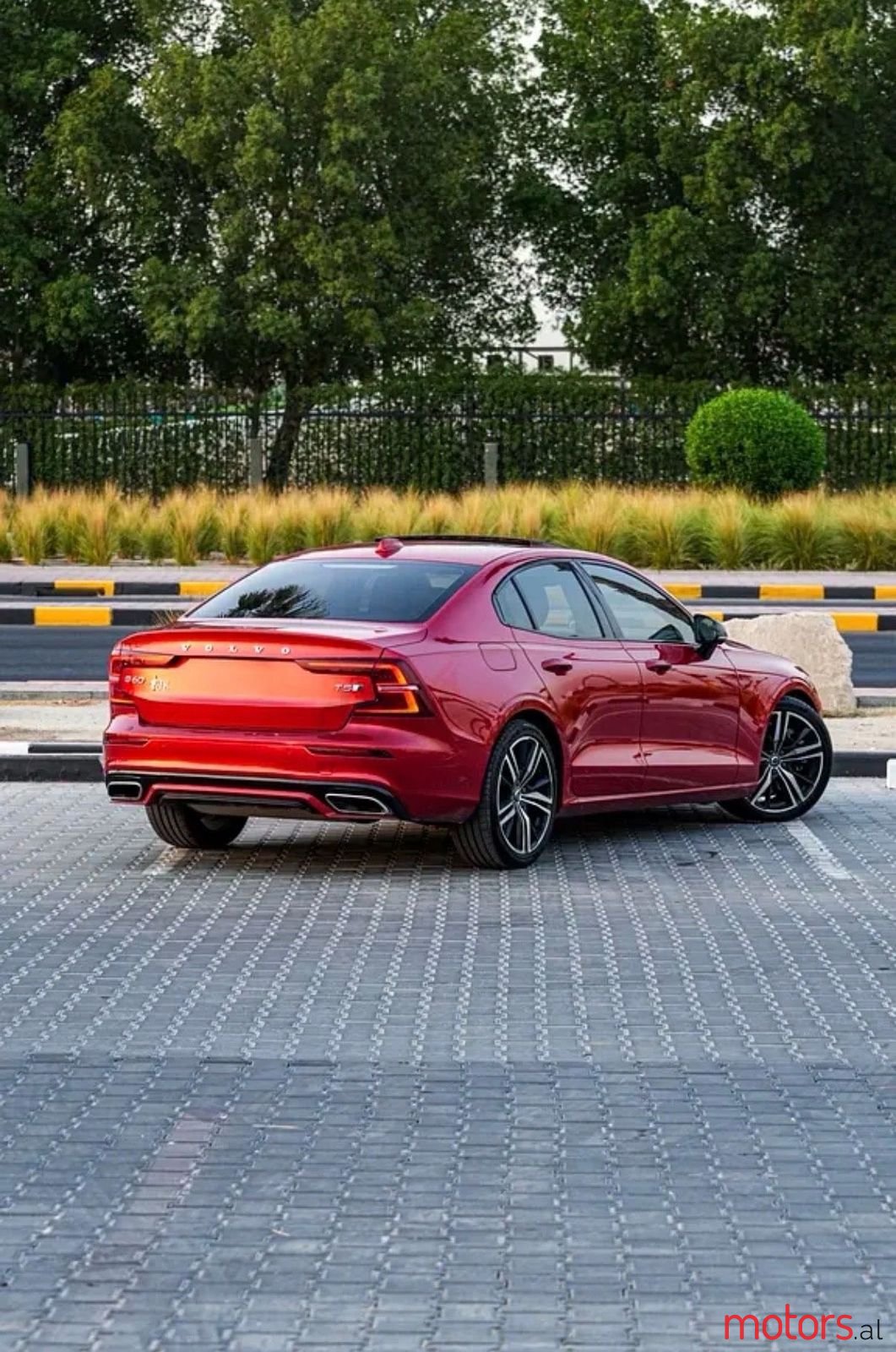 2020' Volvo S60 photo #4