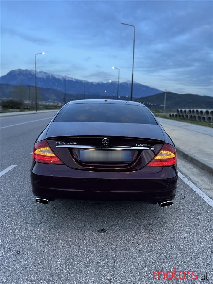 2009' Mercedes-Benz CLS 320 photo #5