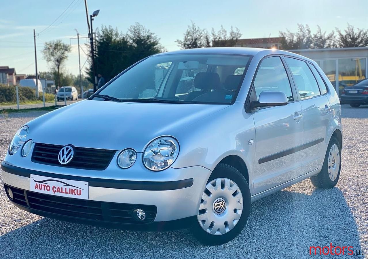 2004' Volkswagen Polo photo #1