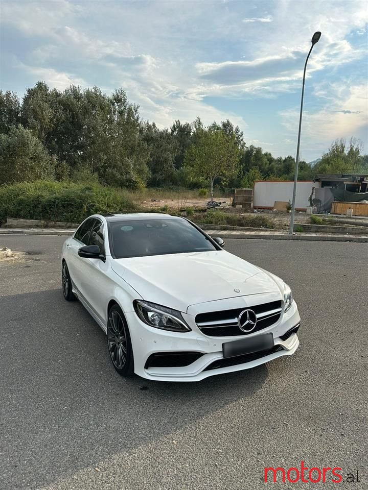 2016' Mercedes-Benz 220 photo #4