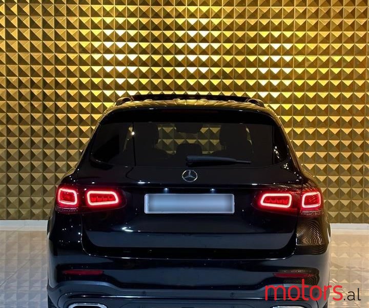 2020' Mercedes-Benz GLC 220 photo #4